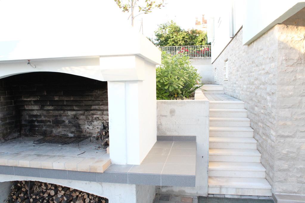 Villa Laurus Kožino Eksteriør billede
