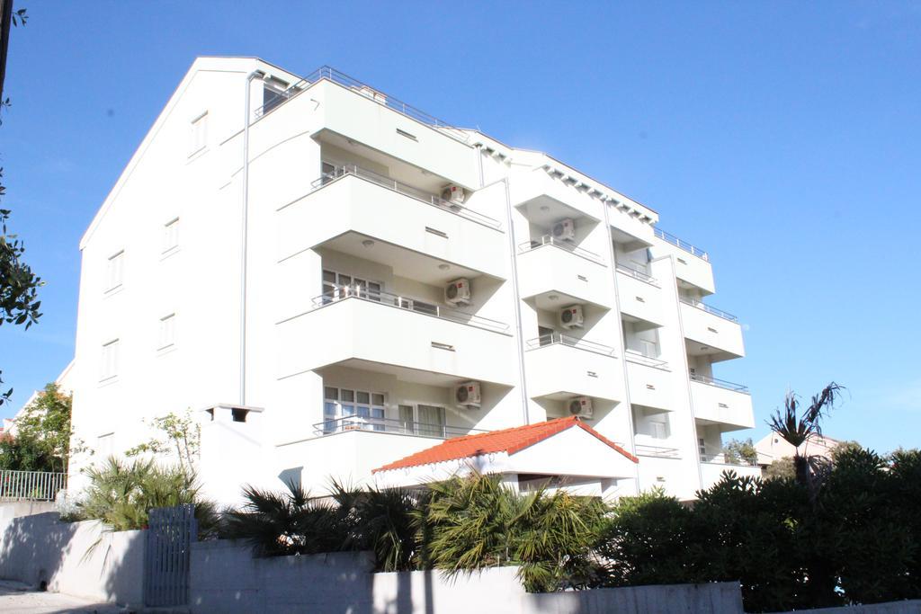 Villa Laurus Kožino Eksteriør billede