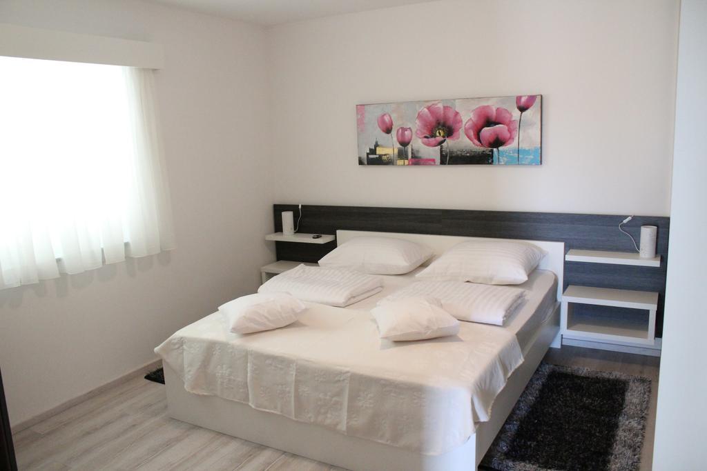 Villa Laurus Kožino Eksteriør billede