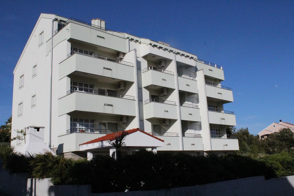 Villa Laurus Kožino Eksteriør billede