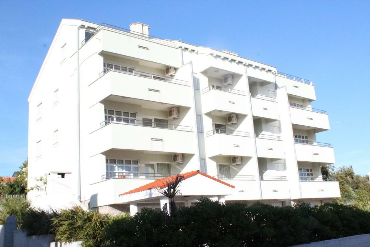 Villa Laurus Kožino Eksteriør billede